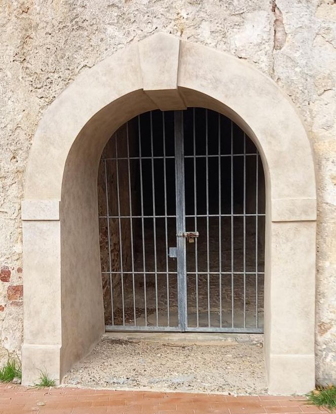 Porta di accesso alla rampa del primo bastione degli Spagnoli  3