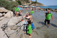 Maratona di plogging all&#039;Isola d&#039;Elba con Bebe Vio, i dipendenti di Sorgenia e i cittadini