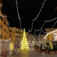 Sul ritardo degli allestimenti natalizi a Portoferraio il Sindaco Zini risponde a Confesercenti