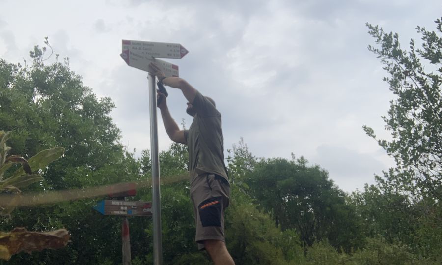 Lavori segnaletica verticale 3