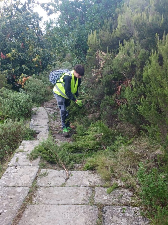 Manutenzione sentieri 1