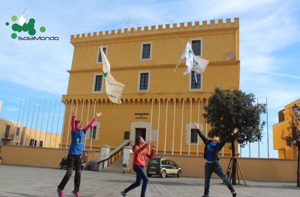 013 Ventotene, in piazza del Castello