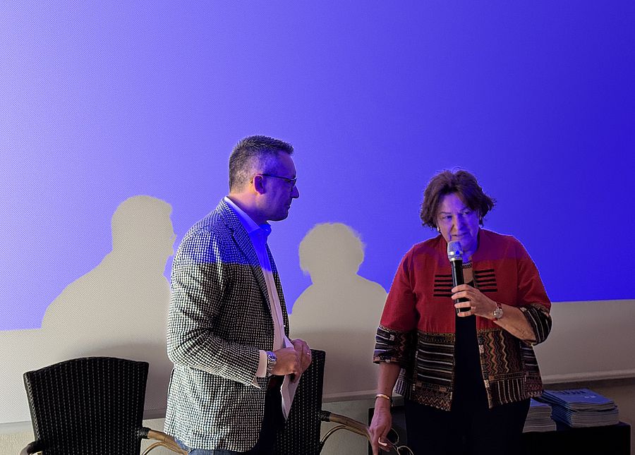 CONVEGNO UNIVERSO  ELBA   MATTEO ARCENNI COMMISSARIO STRAORDINARIO PNAT  PATRIZIA LUPI