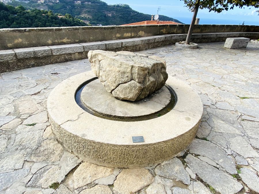 Fontana Okeanos copia