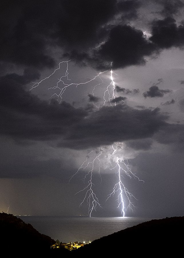 A.EREGA   Il canto dei fulmini sull Elba