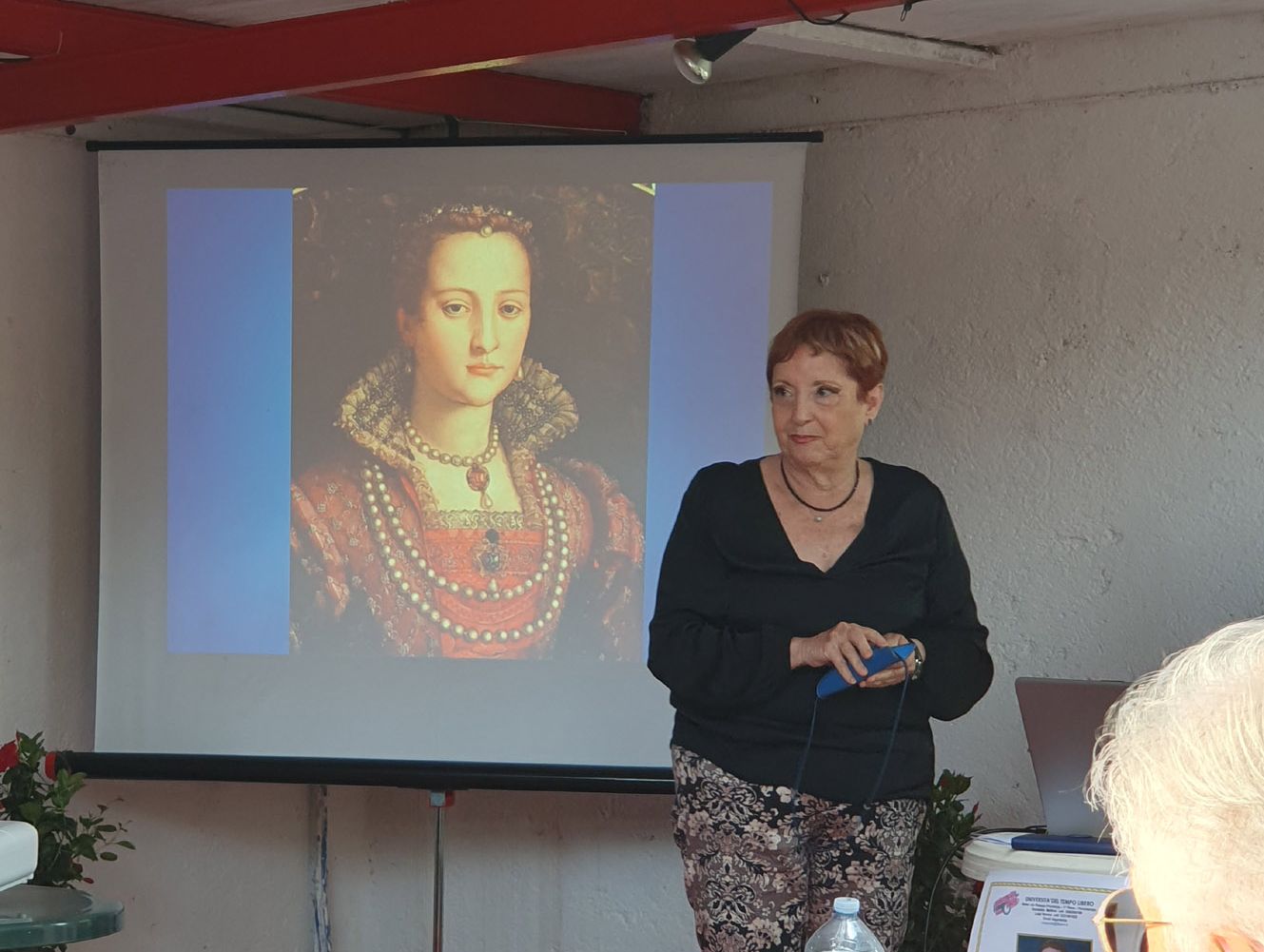 6  La Presidente Donatella Maffoni