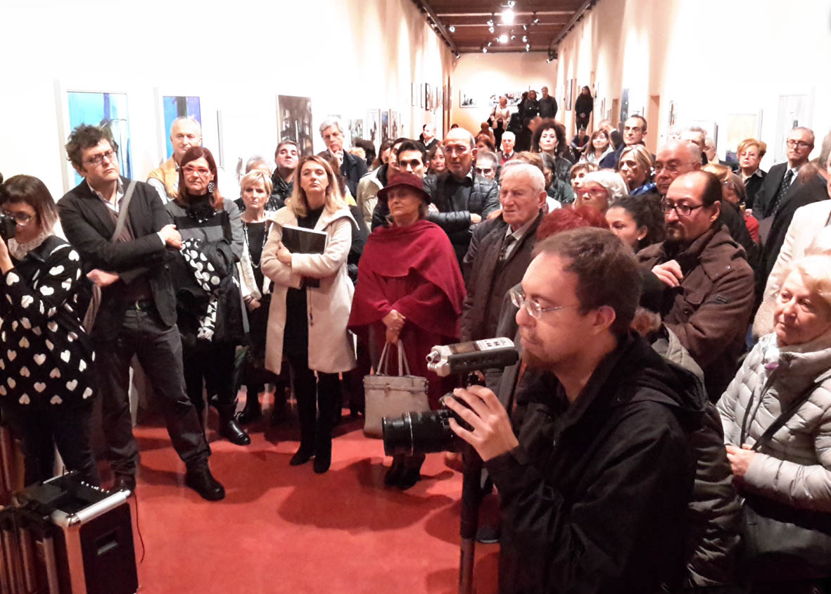 2 Particolare della inaugurazione mostra Bolano