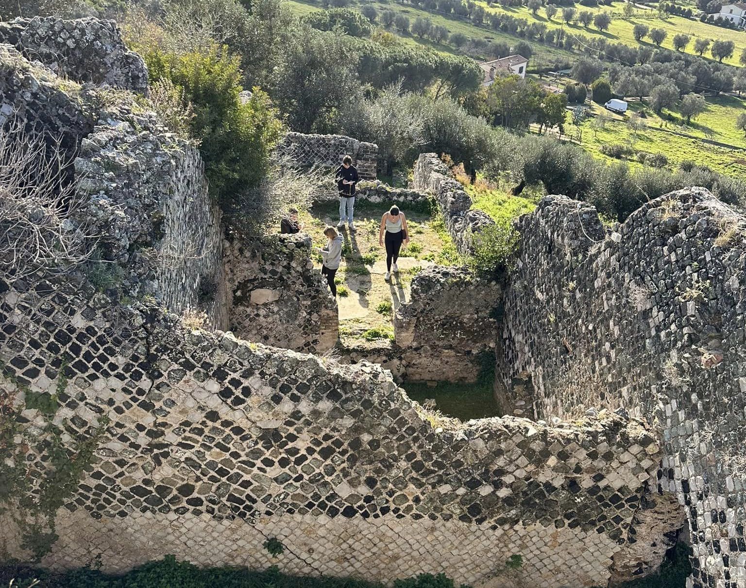 studenti villa grotte 1