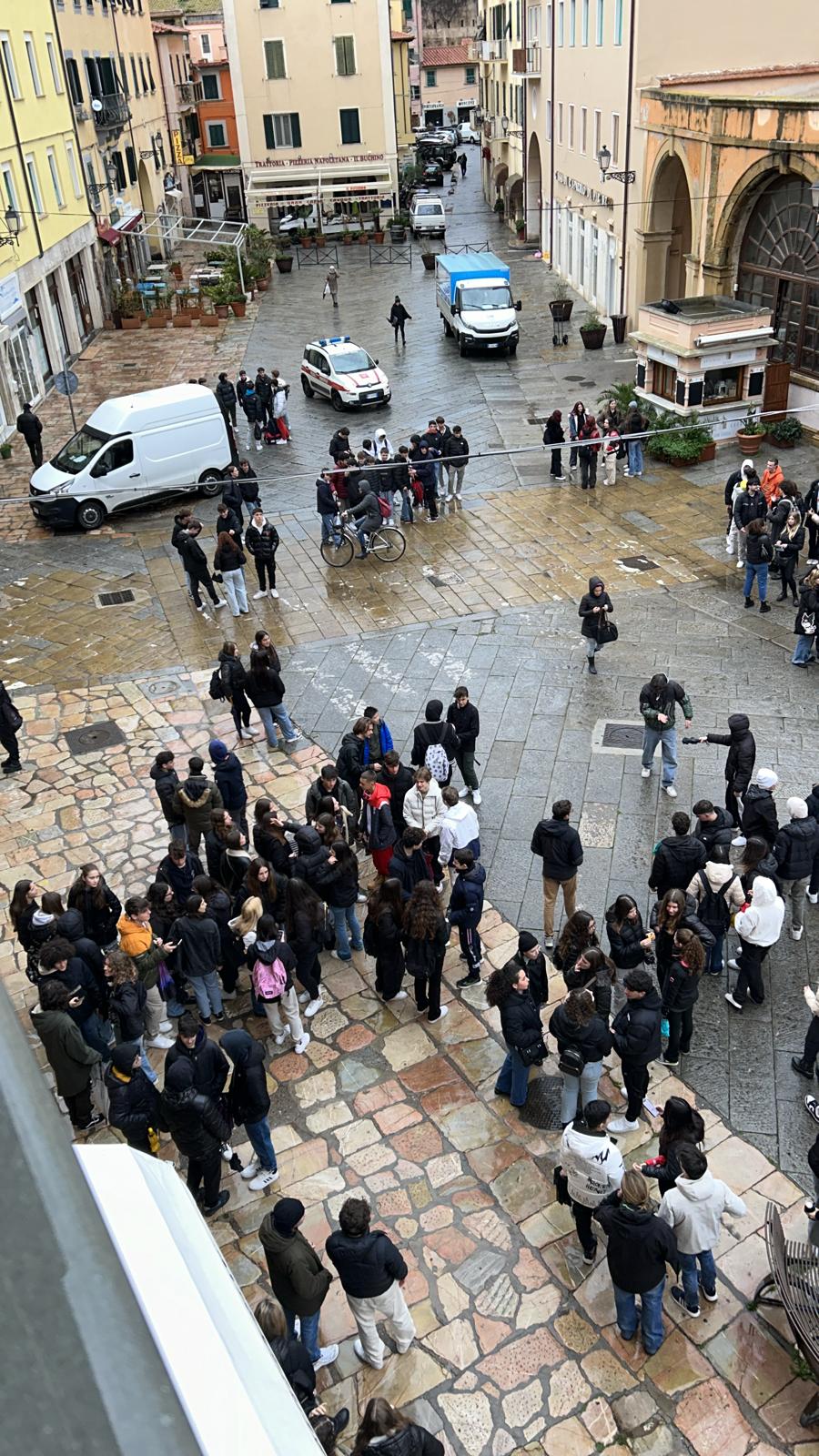 manifestazione contro violenza studenti (3)