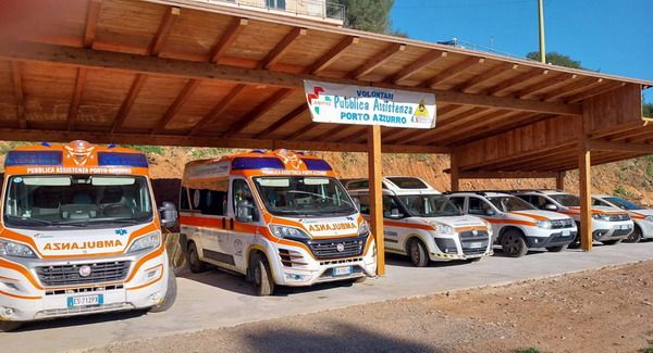 pa porto azzurro mezzi