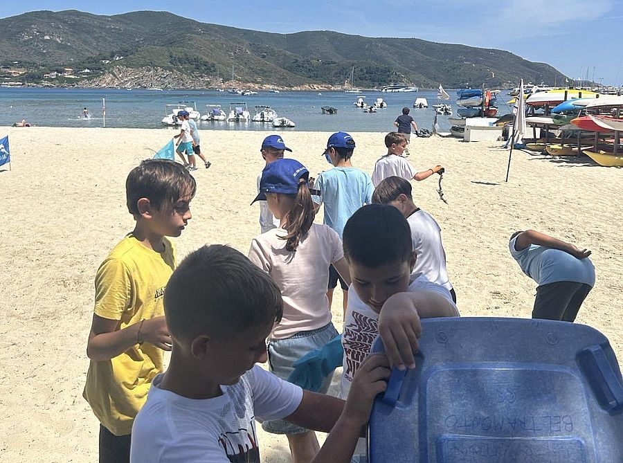 pulizia spiaggia campo 2