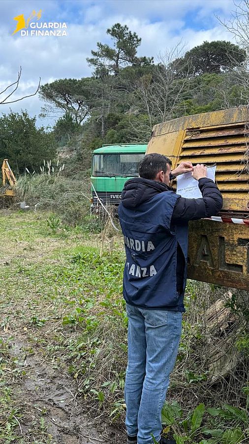 sequestro discarica abusiva (10)