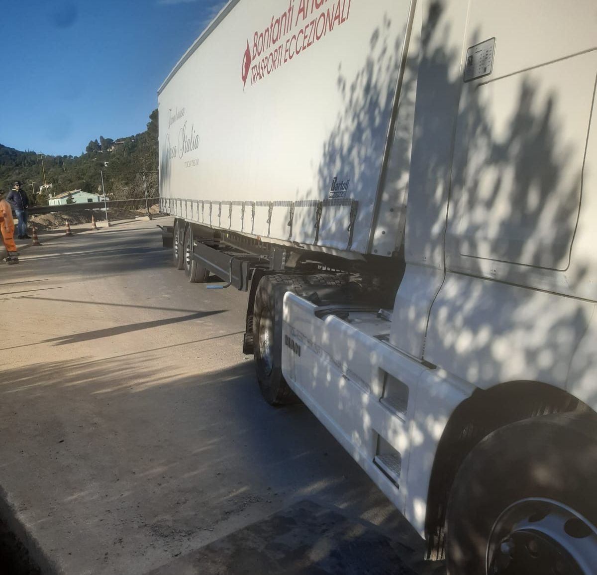 bilico blocca capannone (3)