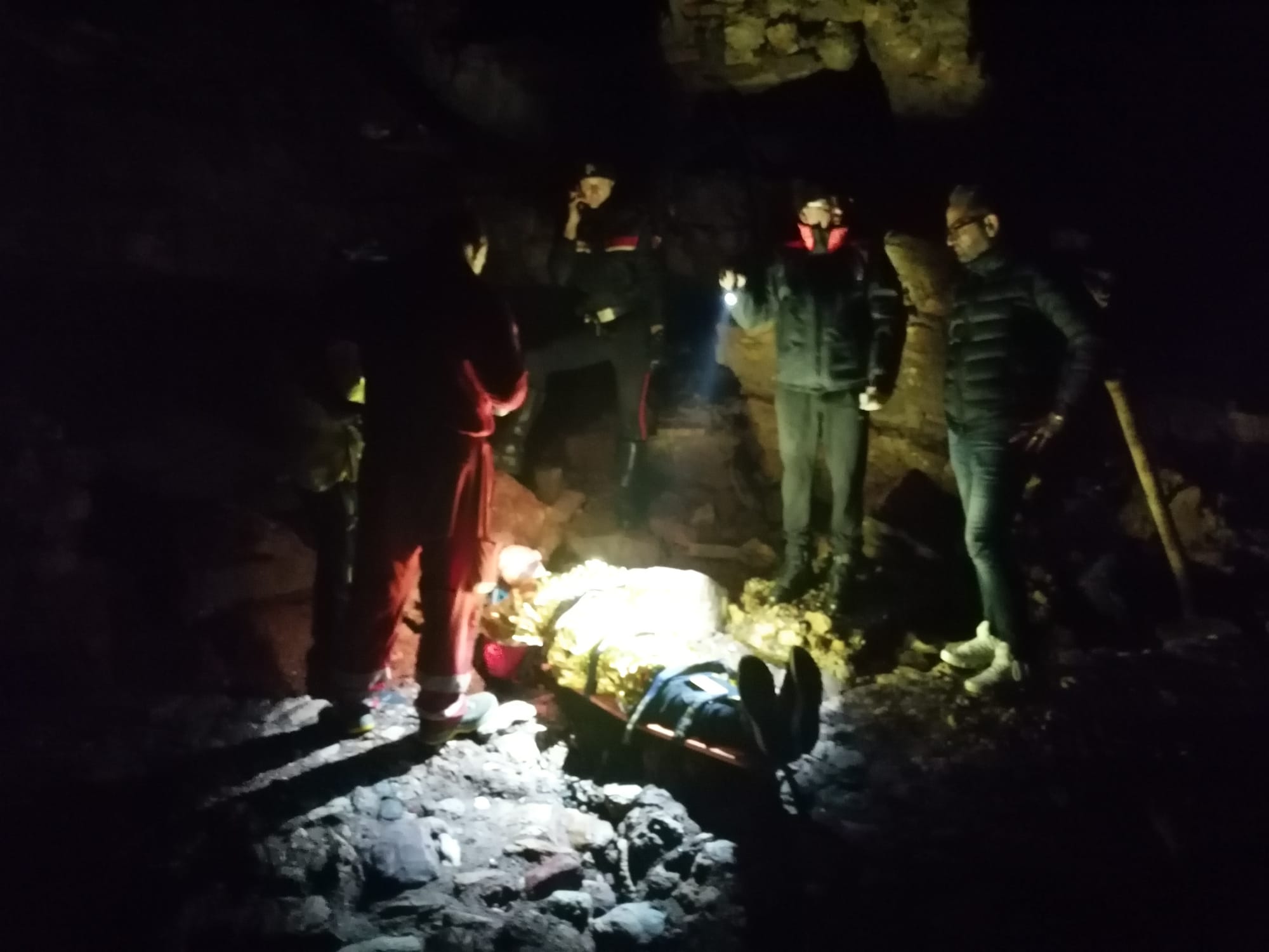 salvataggio ferito scogliera Rio (3)