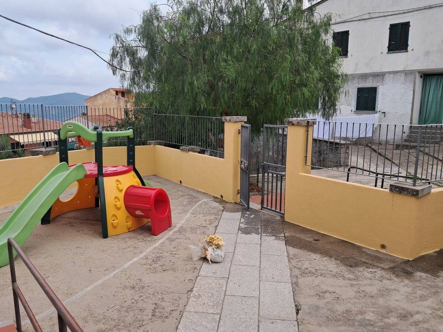 scuola campo giardino