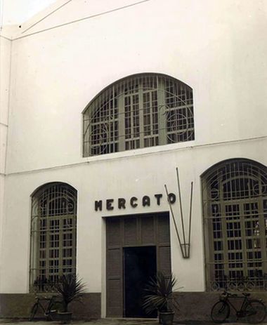 Portoferraio 1960. Ingresso dellarsenale destinato a centro commerciale 11