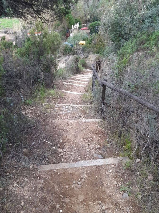 Spiaggia di Ferrato scalinata