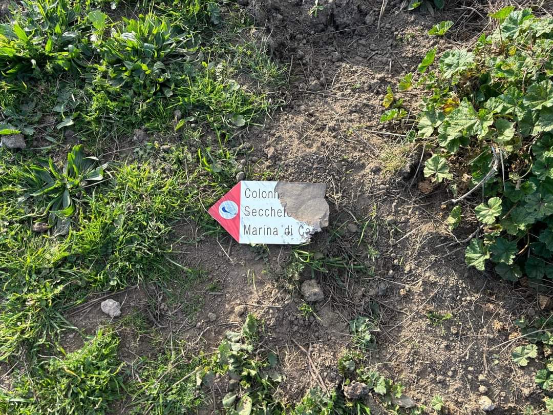 cartelli rotti castancoli (2)