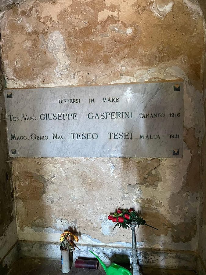 Cimitero Misericordia in abbandono (7)