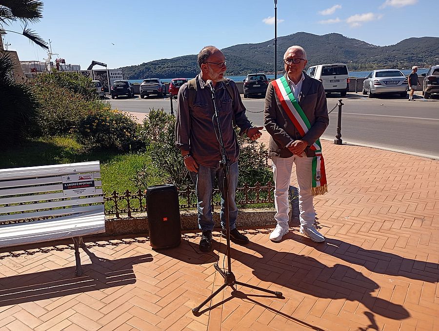 inaugurazione panchina bianca (2) ok