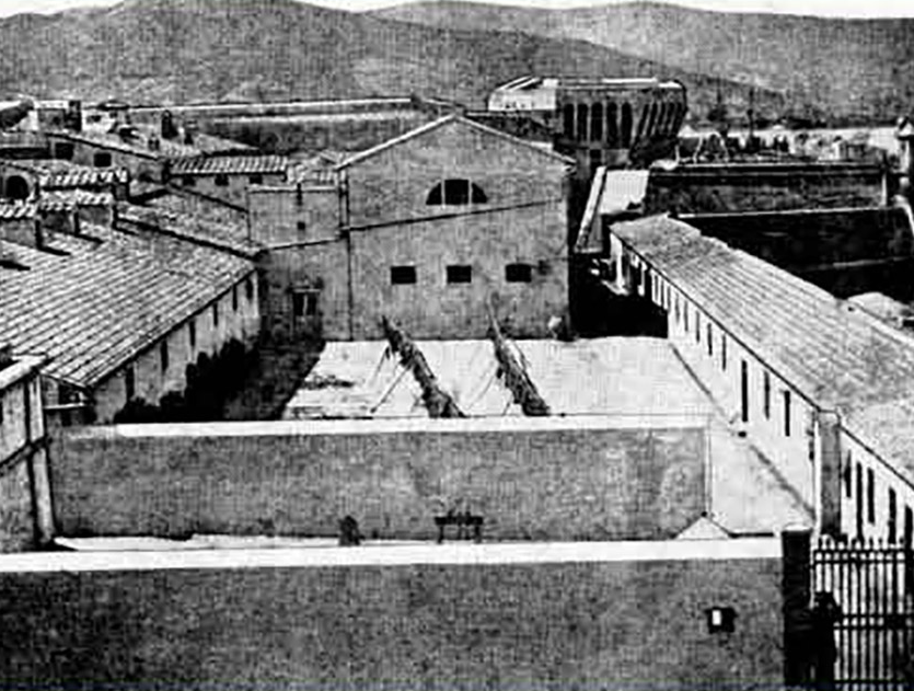 Linguella. Bagno Penale. Cortile dei forzati 2