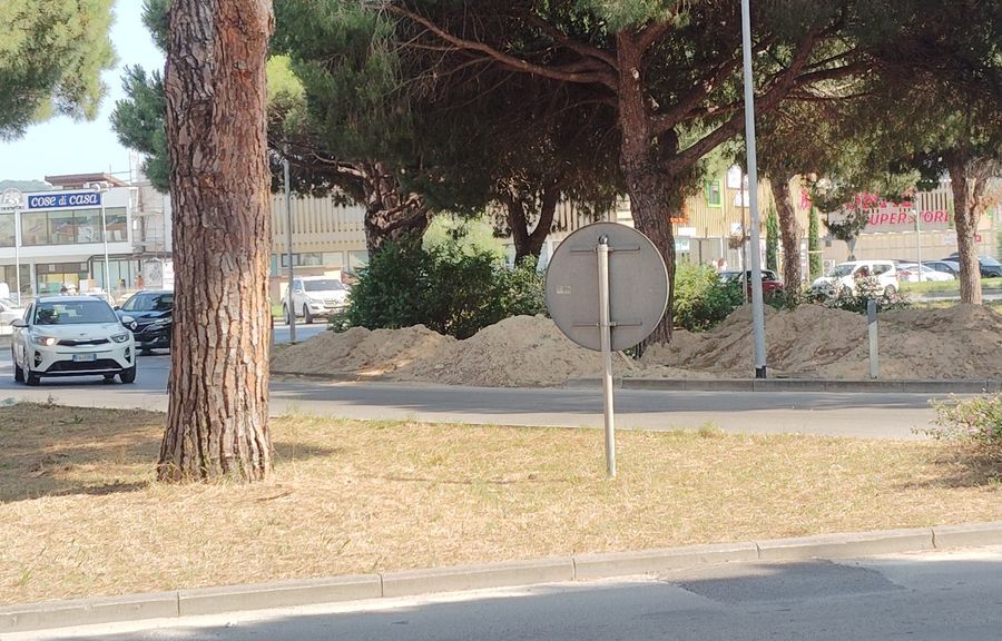 segnaletica orizzontale mancante 3