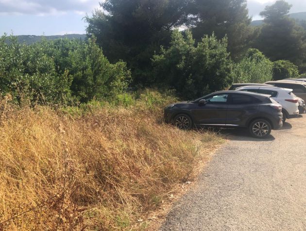 parcheggio fonte al leccio procchio 2