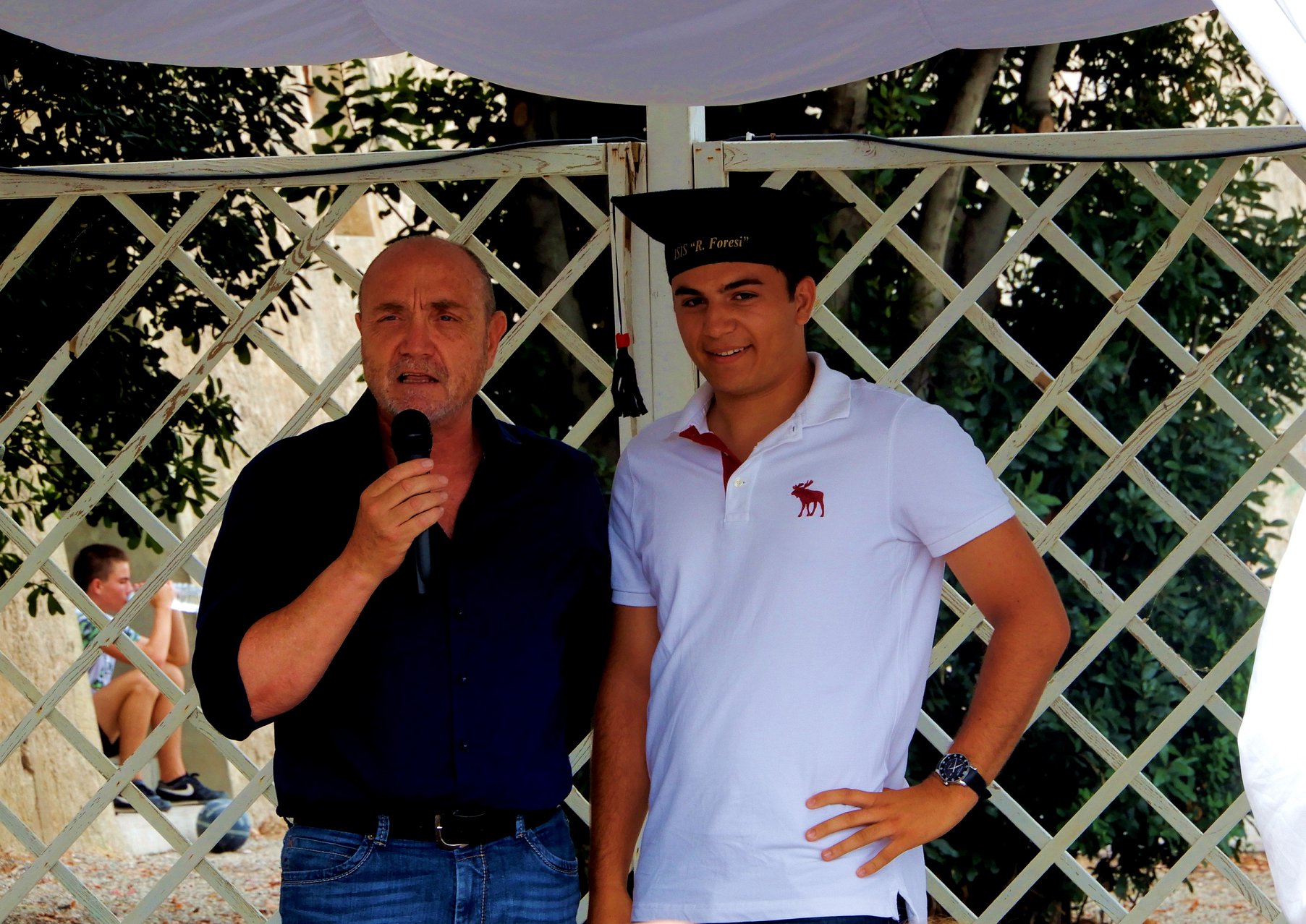 festa del dilpoma 2019 - preside Fazio con Jacopo Corsetti
