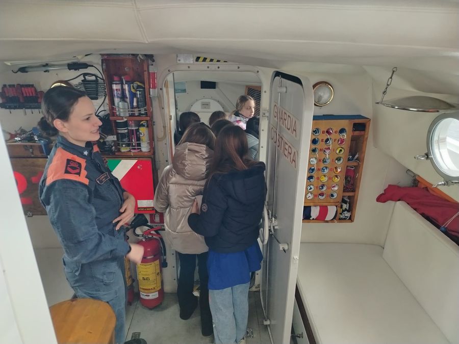 studenti capitaneria (3)