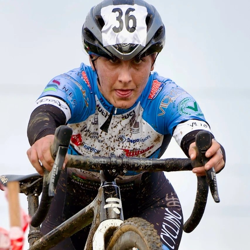 alessia ciclocross