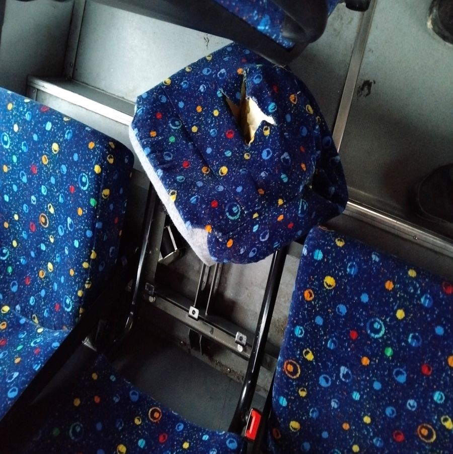 autobus vandalizzati (1)