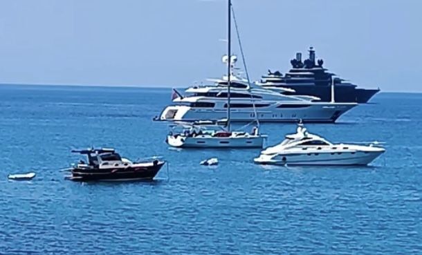 megayacht Luminance 3