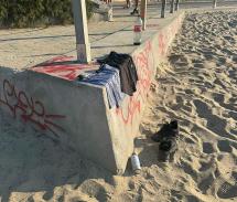 Campo, imbrattano il paese di scritte con la bomboletta spray. Identificati dai Carabinieri
