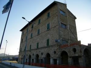 Bene Comune: interrogazione sul palazzo Coppedè che cade a pezzi sotto le piogge