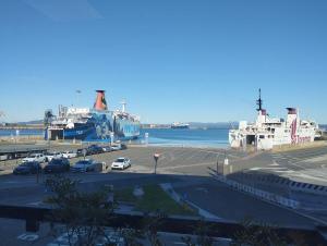 Le compagnie di navigazione private danno forfait