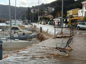 Allagamenti e disagi nel Comune di Rio: Cavo la frazione più colpita