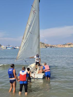 “Amici velisti” impegnati nel progetto Cambio di Rotta della Fondazione Isola d’Elba ETS