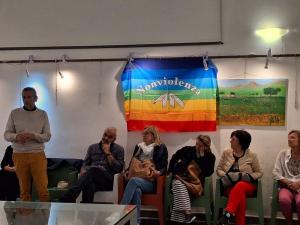 Lunedì (13 aprile) si parla di pace sull'esempio di Francesco d'Assisi