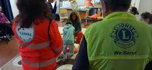 Esercitazioni con defibrillatore alle scuole medie di Capoliveri