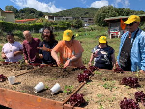 Una indimenticabile scampagnata agli “Orti Sociali” per gli ospiti di Casa del Duca