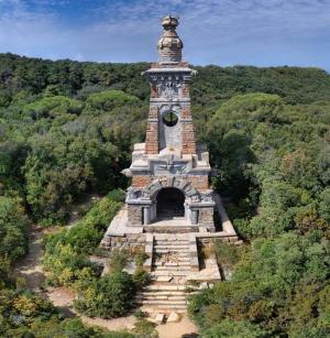 Ania al Sindaco Corsini: meno sarcasmo, più risposte sui problemi reali del territorio