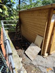 La "casina" di Poggio è tornata discarica