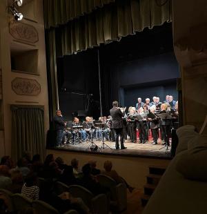 L’Elba rende omaggio a Giuseppe Pietri: successo per il Gran Galà dell’Operetta
