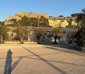 Le Ghiaie ripulite in tempo record dopo le mareggiate dei giorni scorsi