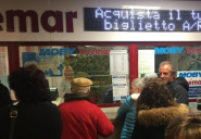 Traghetti: l'arcaico obbligo di bigliettazione cartacea per i residenti