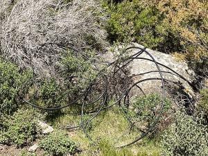 Madonna del Monte, “invasione” di tubi in pvc. La segnalazione di un cittadino