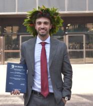 Matteo Guerra Dottore in Economia con una tesi sul 'Caso GameStop'