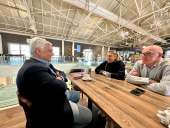 L'esultanza del centrodestra per la vittoria di Corsini a Rio