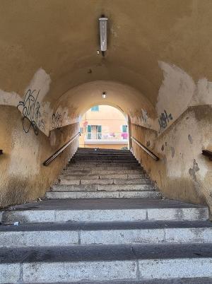 "La bellezza va tutelata": ancora una segnalazione sul degrado del centro storico
