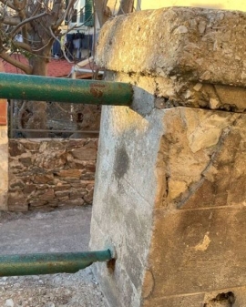 Capoliveri: Personale, regolamento, Cipollini, ringhiera...ovvero armi di distrazione di massa.